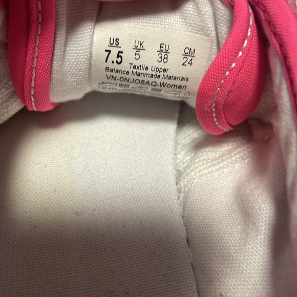 Pink Vans - Picture 7 of 7